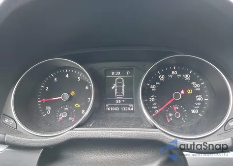 2018 Volkswagen Passat 2.0T R-Line/2.0T S z USA, uszkodzony, nr VIN 1VWAA7A37JC025588